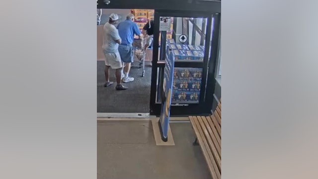 VIDEO: How two thieves pickpocketed an 82-year-old at Westland Kroger
