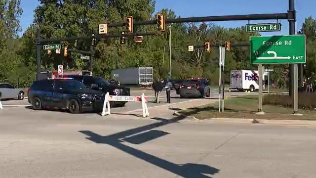 1 dead, multiple injured in two unrelated accidents at same Van Buren intersection