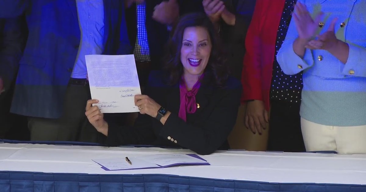 Michigan Gov. Whitmer signs bipartisan bill giving thousands to ...