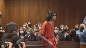Ethan Crumbley to remain in Oakland County Jail, next hearing on sentencing delayed