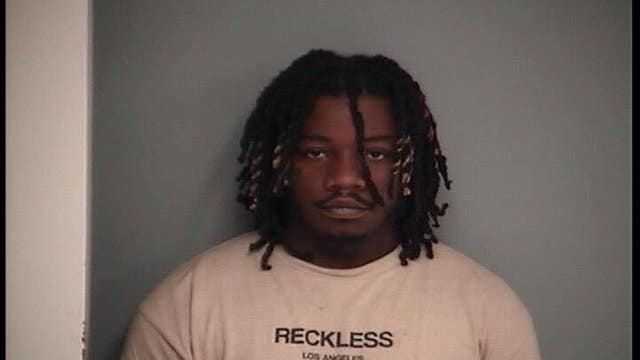 Man facing child abuse charges after fleeing Flat Rock police with infant