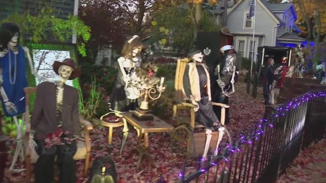 'Terror on Tillson' street's Halloween tradition raises money for students, veterans