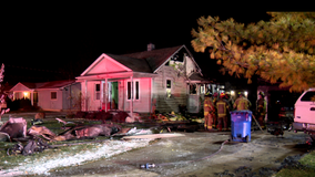 Man injured in Warren house fire