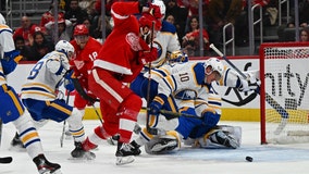 Sabres withstand Red Wings' rally, win 5-4 in shootout