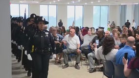 Detroit police officers to see $10K pay raise after city council approves new contract