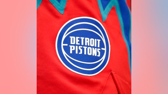 Love, Allen lead short-handed Cavaliers to rout of Pistons