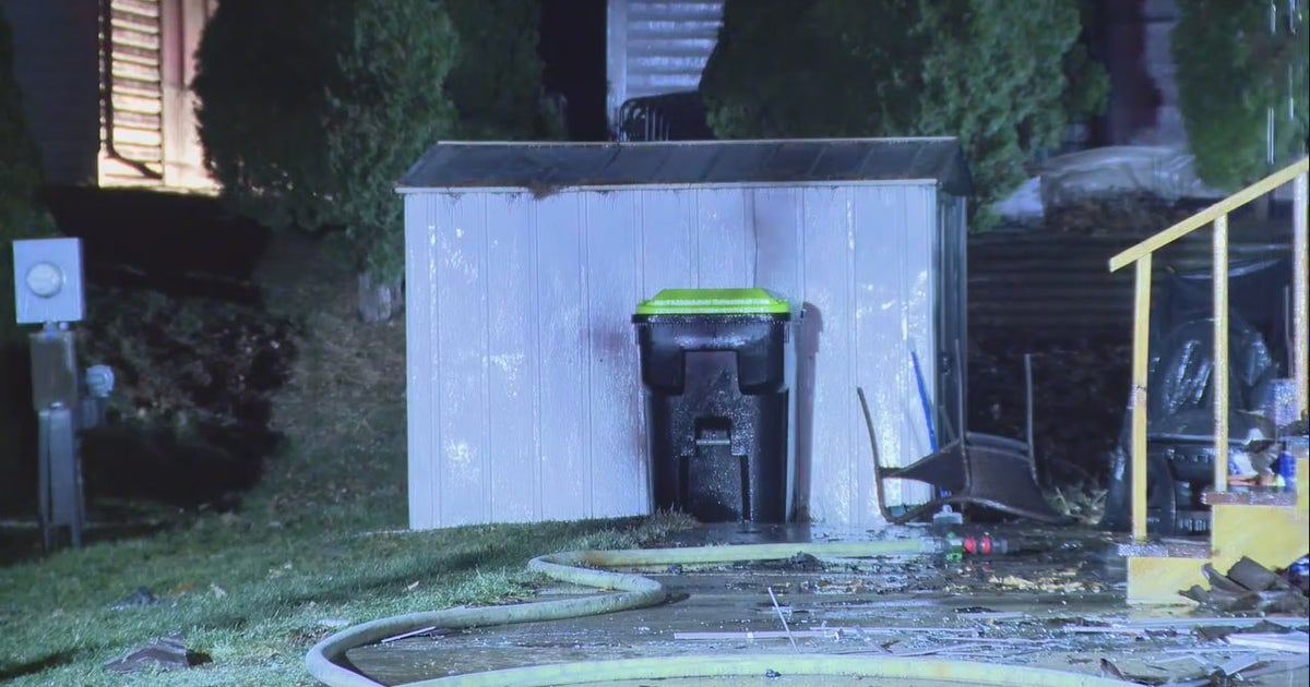 Families displaced after fire tears through Novi neighborhood ...