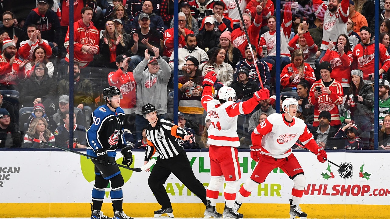 Power-play Goals Lift Red Wings Over Blue Jackets, 4-2