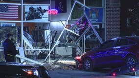 New Dearborn Heights gun store broken into by suspects crashing car into it
