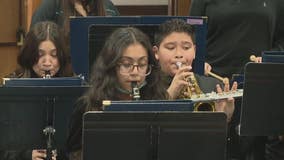 Detroit school is gifted $20,000 of new instruments for music program
