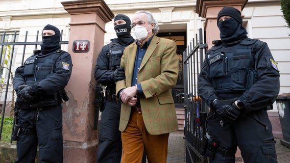 Germany police arrest 25 people suspected of planning armed coup