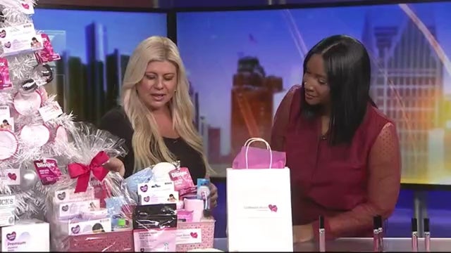 Glamorous Moms Foundation collecting blankets for Detroit's homeless population during Project Warmth