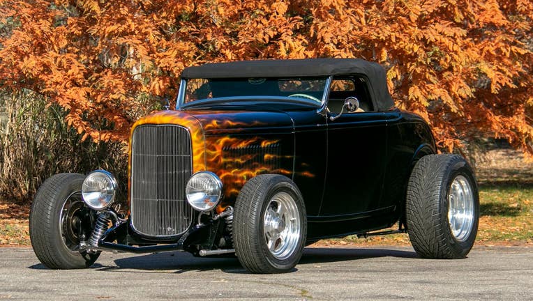 35 classic cars going up for auction to benefit Michigan university