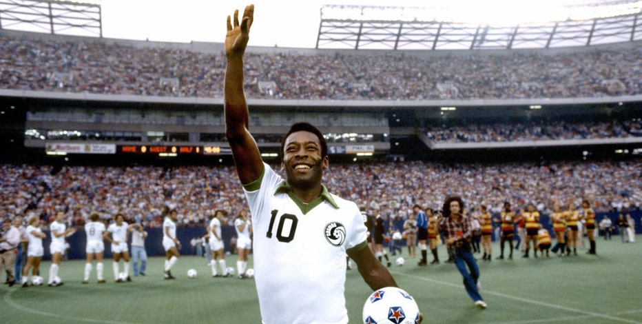 Pele-celebrates-win.jpg?ve=1&tl=1
