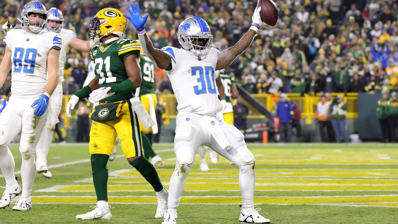 Photo gallery from Lions' win over Packers at Lambeau Field – Macomb Daily