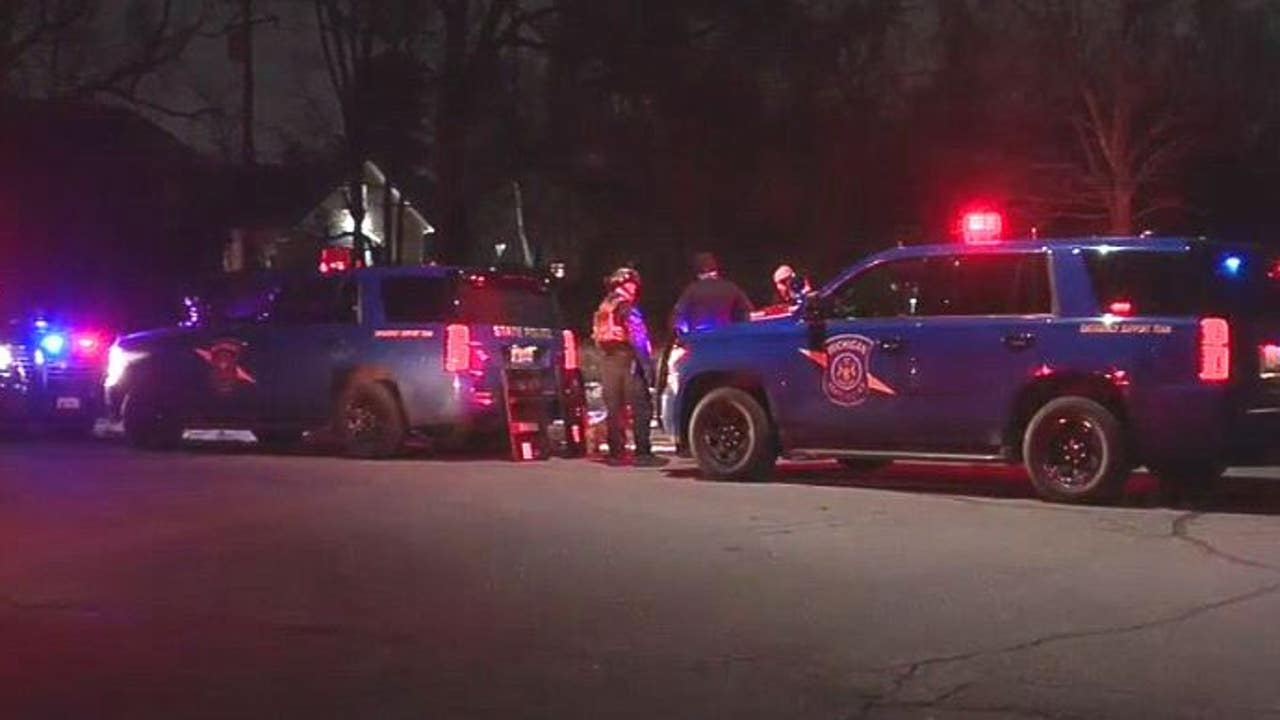 Suspect killed after shots fired at MSP troopers, police helicopter in Detroit Suspect killed after shots fired at MSP troopers, police helicopter in Detroit
