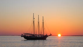 Newest ship to sail the Great Lakes is a 105-foot schooner