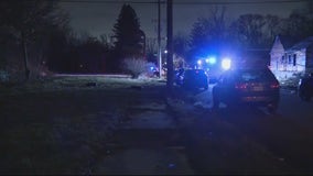 Detroit Police surround home believing double murder suspect was inside, find it empty