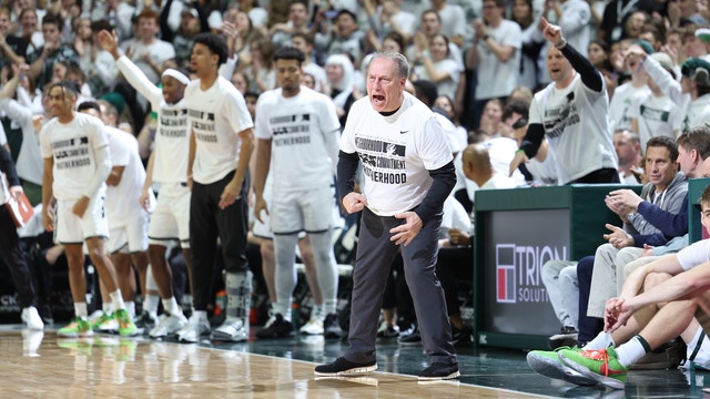 Zach Edey scores 32, No. 3 Purdue beats Michigan State 64-63