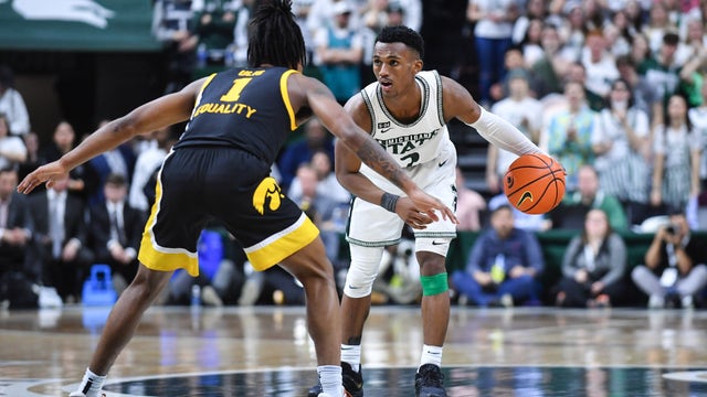 Michigan State edges Iowa 63-61 with late buckets