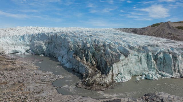 Greenland is the warmest it's been in more than 1000 years, ice core data shows