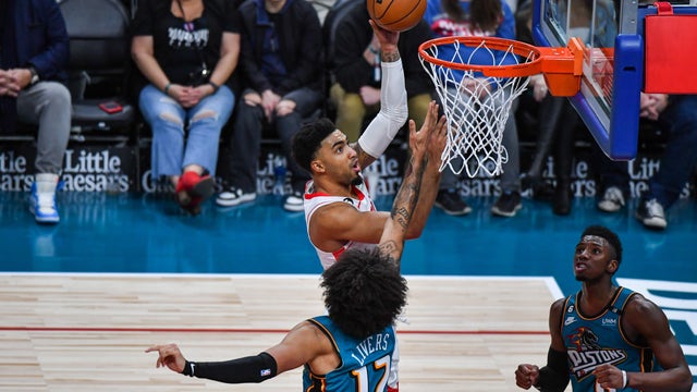 Rockets beat Pistons 117-114 in matchup of NBA's worst teams