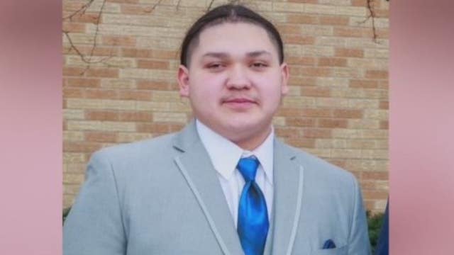 Family of 19-year-old shot to death at New Year's Eve party wants justice