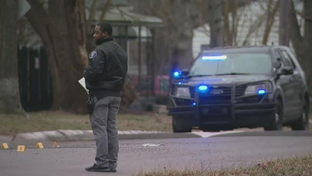 Detroit police conduct shooting investigation on Oakfield Street