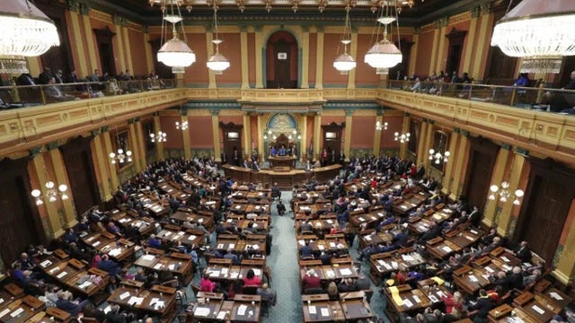 Michigan lawmakers adjourn a month early after breakneck pace of passing laws