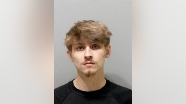 Detroit man accused of killing sister, shooting man during argument