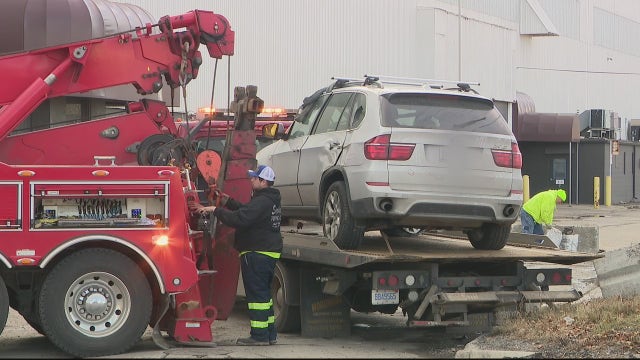 Warren officer, civilian injured after crashing during police pursuit in Detroit