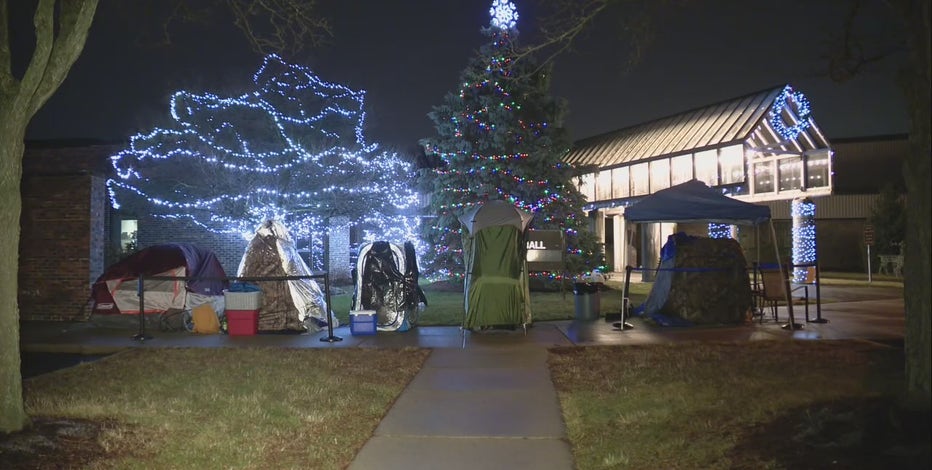Hopeful marijuana business owners camping outside Riverview City Hall