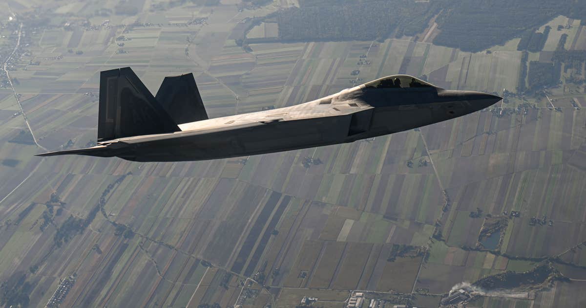 Down Object U.S. Jet shoots down 'unidentified object' flying over Canada | FOX 2 ...