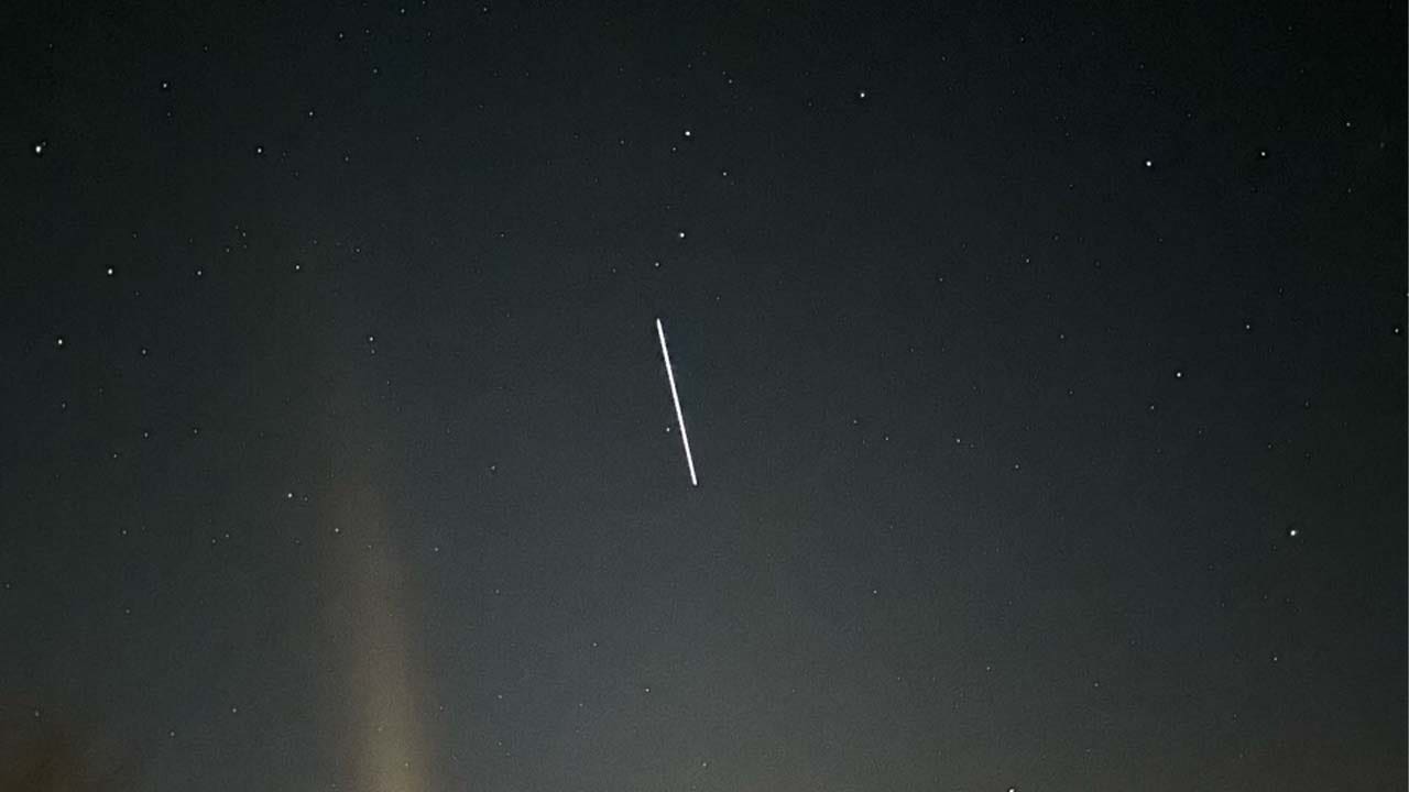 Starlink satellites appear in Southeast Michigan sky