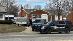 Police: Man found dead after attacking, shooting father at Warren home