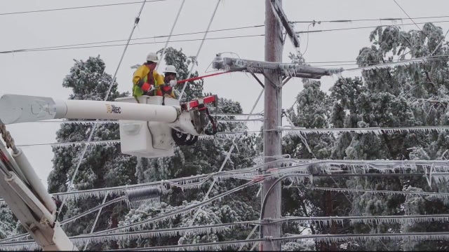 100k in Southeast Michigan without power, DTE expects most restored by Sunday evening