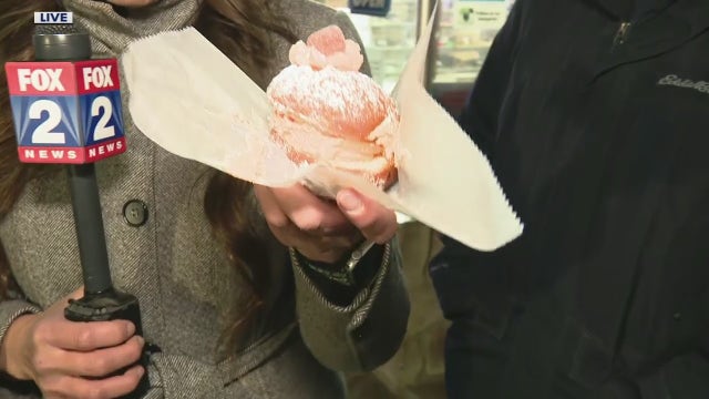 Paczki lovers descend on Hamtramck for Fat Tuesday