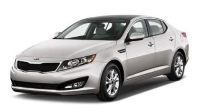 Oakland County deputies looking for Kia Optima after crash sends road sign through another driver's windshield