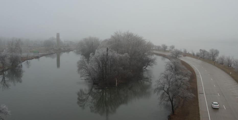 Michigan ice storm leaves behind scenes of beauty on Belle Isle