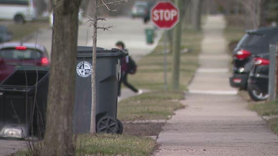 2 girls targeted in stranger danger incidents in Berkley, Chesterfield Township