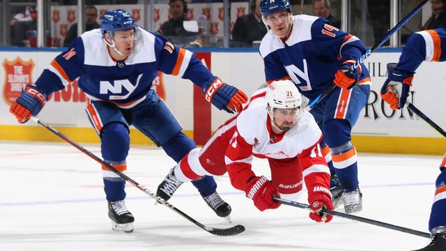 Anders Lee scores twice as Islanders beat Red Wings 4-1