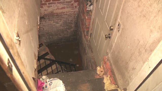 Detroit woman endures home flooding for past 4 weeks and needs help