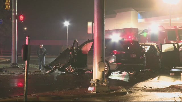 Child killed in multi-vehicle Walled Lake crash