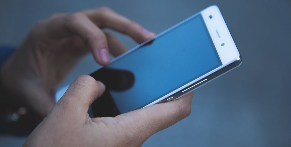 AT&amp;T outage causing issues with 911 in Michigan