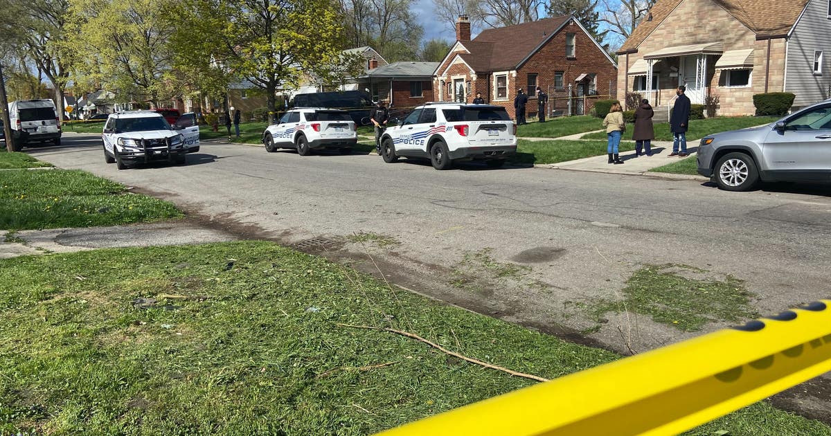 Detroit police investigating after man found fatally shot in backyard ...