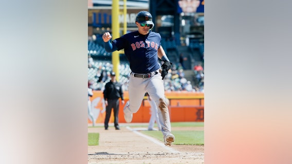 Red Sox top Tigers behind Casas, Crawford for 3-game sweep