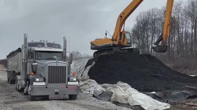 Environmental law expert: No legal requirement to tell Wayne County of Ohio train waste shipment