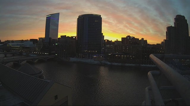 Warm temperatures return for a day with high 70s around Metro Detroit