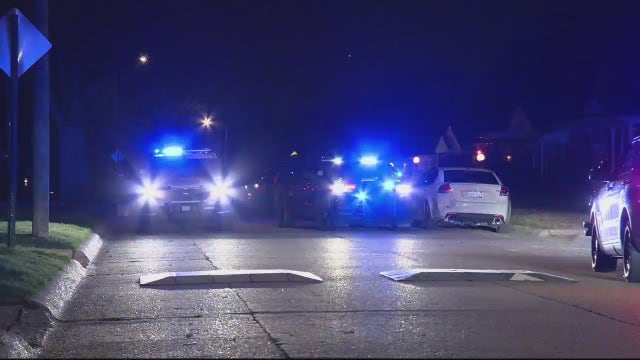 Teen shot, killed as friends reenact robbery scene inside Detroit home