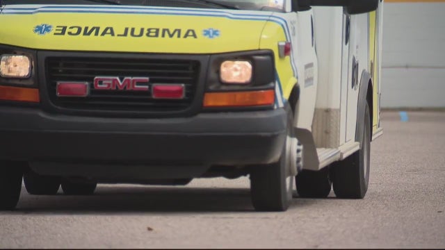 Detroit EMS worker and driver of crashed car both killed on I-75 when third driver loses control